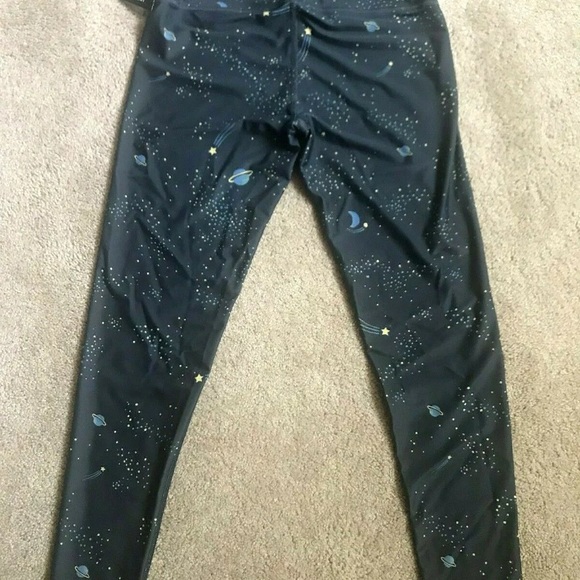 Victoria’s Secret - Picture 3 of 4